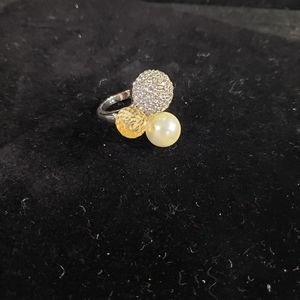 Grace Adele Cream Pearl Cluster Ring Size 7